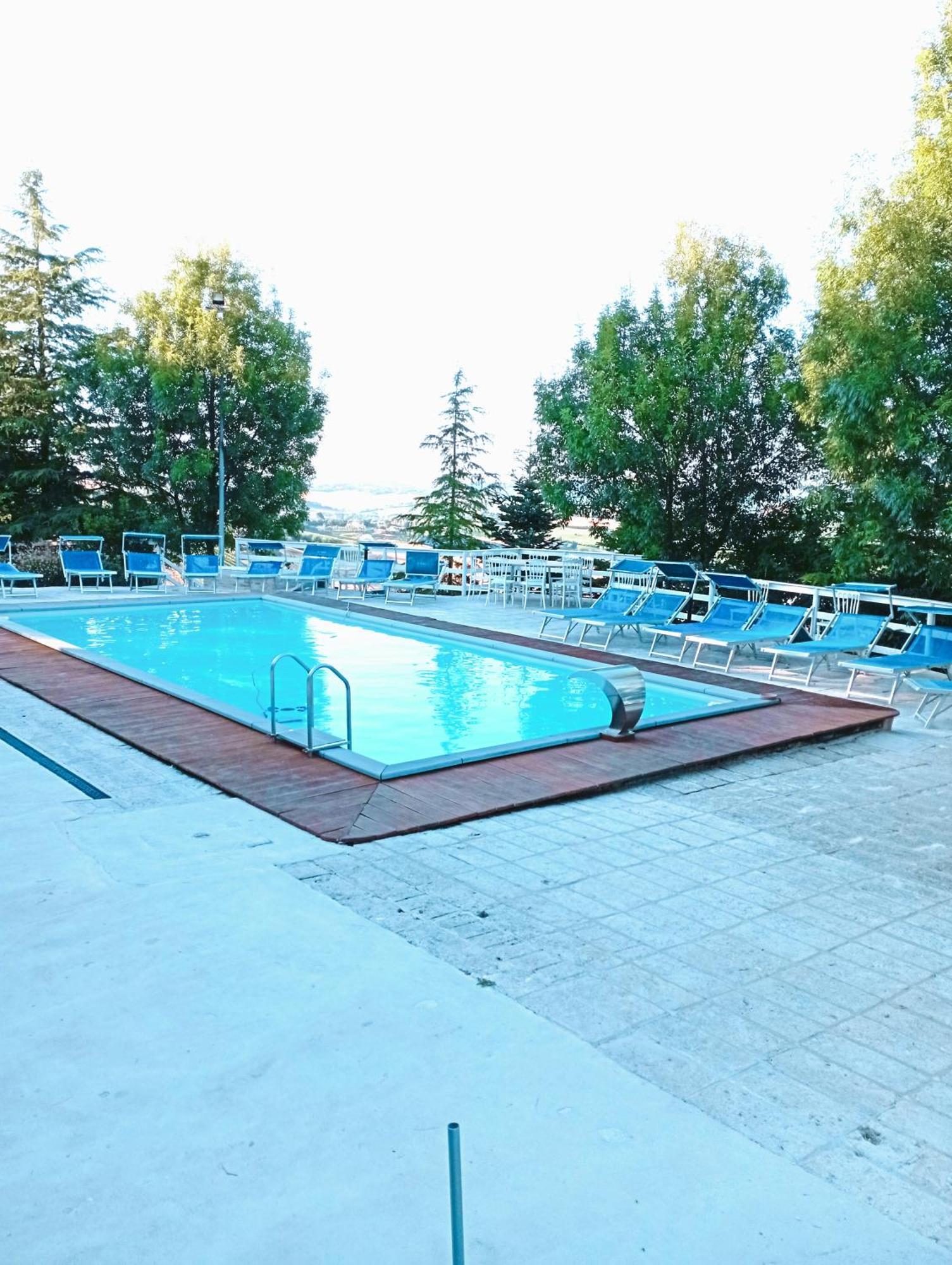 B&B Profumo Di Gelsomino Mombaroccio Extérieur photo